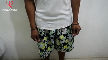 Constructionworker cholin first time getting a blowjob