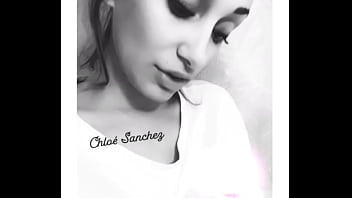 Tu veux te branler avec moi ? Mp moi je suis dispo pour des shows privés...