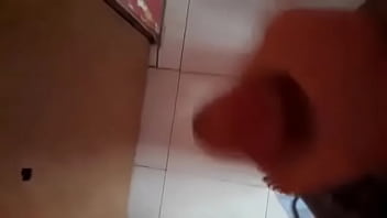 chico de 18 masturbandose
