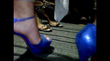 Cd Mannu & Pieds / Talons Hauts ...