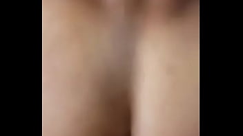 全新的“直”给马洛奎罗的屁股