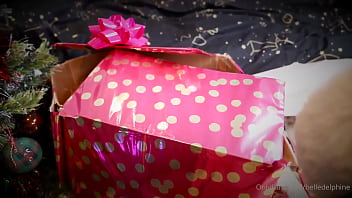 Christmas sex tape - Belle Delphine