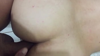 Gueixa casada dando cuzinho