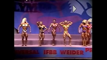 1993 MsO Laura Creavalle posedown