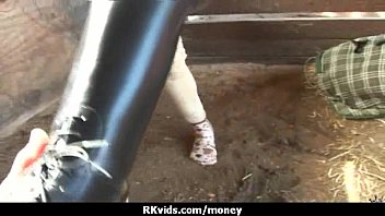 Wanna do sex for money 12
