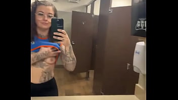 Bathroom TittiesssAlso, GO OKC!! ?