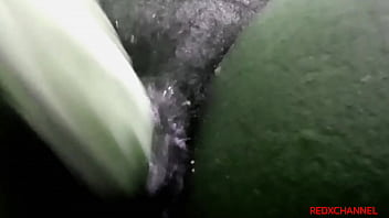 Girlfriend pussy being fuck with a dildo