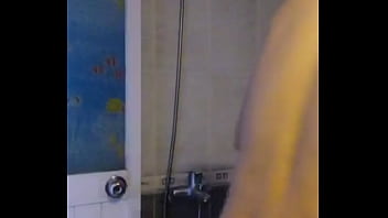 Top khoe ass