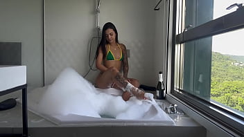 thumb fudendo a turis  ta na jacuzzi depois do sunse depois do sunset epois do sunset