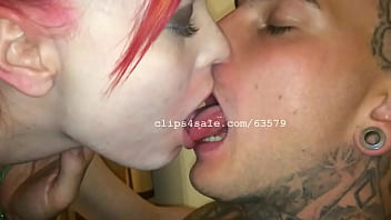 thumb hhog and kristy  kissing video 3 3 3 3