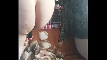 VID 307 Masturbare ,Penetrare anala (1min)