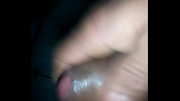 thumb v  