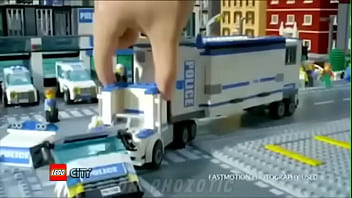 A MAN HAS POSTED A MEME IN LEGO CITY UK!