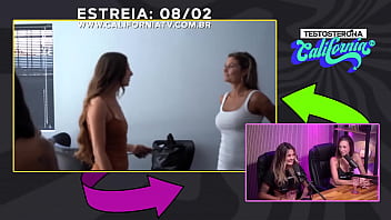 Geile Latina leckt die süße Muschi ihrer Freundin im Fotostudio