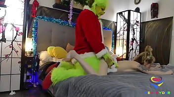 MERRY CHIRSTMAS missaileeanne