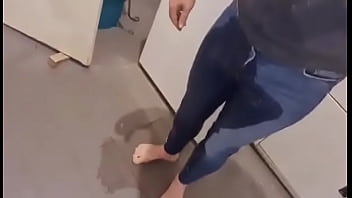 Public laundry wetting