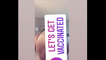 Blacmommi cumshoton ass