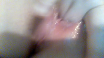 Creamy Wet Pussy Overflowing With Juices !