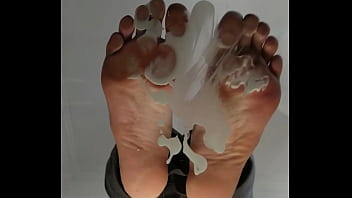 Can someone give me a sole massage?