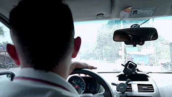 Uber driver picks up hot passenger and ends up fucking her in the car - Tommy Miller