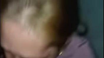Sticking the cock in the pussy hole, the clit is very beautiful, very worth licking the pussy.