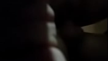 Sticking the cock in the pussy hole, the clit is very beautiful, very worth licking the pussy.