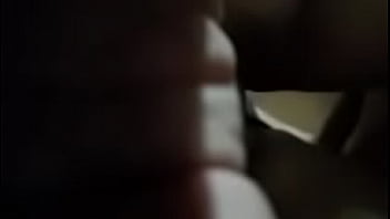 Sticking the cock in the pussy hole, the clit is very beautiful, very worth licking the pussy.