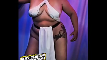 #RT if you want me to be your princess.#MayThe4thwithYou #MayThe4th #StarWarsDay #StarWars #THICK