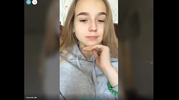 Ebony with 50 DD tits on Periscope  