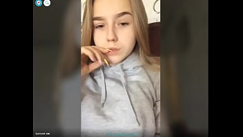 Ebony with 50 DD tits on Periscope  