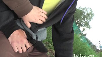 Public Handjob in Prague