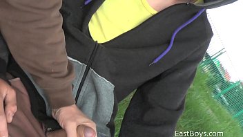 Public Handjob in Prague