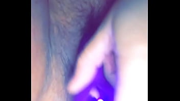 thumb never used a vi  brator before  