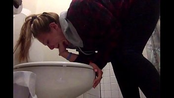 EmPhGirlVomit