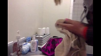 EmPhGirlVomit