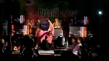 thumb gordinha fogosa  fudendo em baile funk le funk le funk le funk