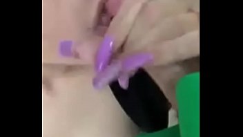 Sucer Mon Mans Et Ses Meilleurs Amis Bite! (Au Fond De La Gorge)