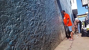 spy pee in the public