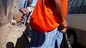 spy pee in the public