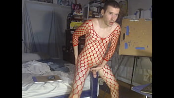 Lollygagmiami fem boy making art