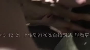 妈妈儿子面直播还舔小儿子的小鸡巴 จาก 2025 | XXXXVideo