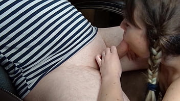 thumb cute asian woma  n sucks a man  