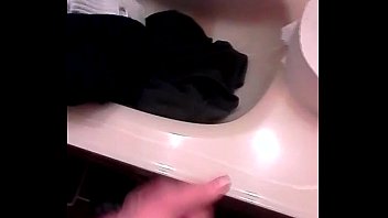thumb jacking off   