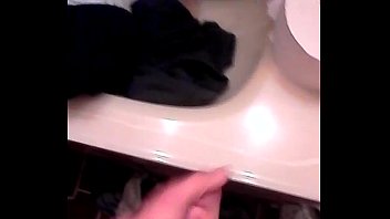 thumb jacking off   