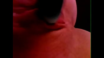 thumb my white girl u  sing a vibrator  r 