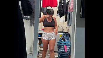 neighbor can you wash my clothes please I will pay you