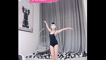 强奸小姐姐 2025 | WWWXXX