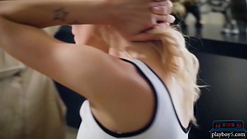 thumb tight blonde te  en gerda rubia working out at  working out at working out at h