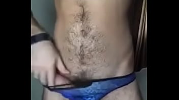 Boner dans Speedos