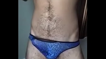 Boner dans Speedos